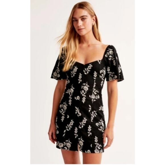 Abercrombie & Fitch Dresses & Skirts - NEW Abercrombie Fitch XS Navy Blue Floral Linen-Blend Button Through Mini Dress